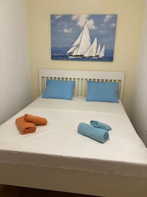 Room5 Fuer Familien&Freunde, Strandnaehe, Meerblick Trogir 0*,  Croacia
